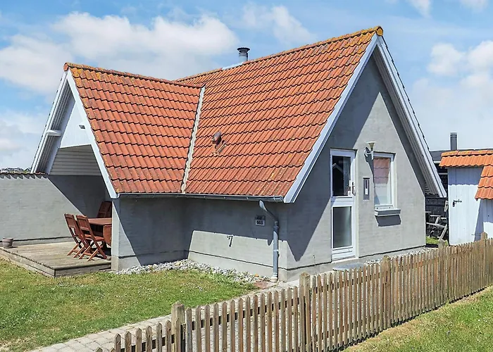 4 Person In Karrebæksminde